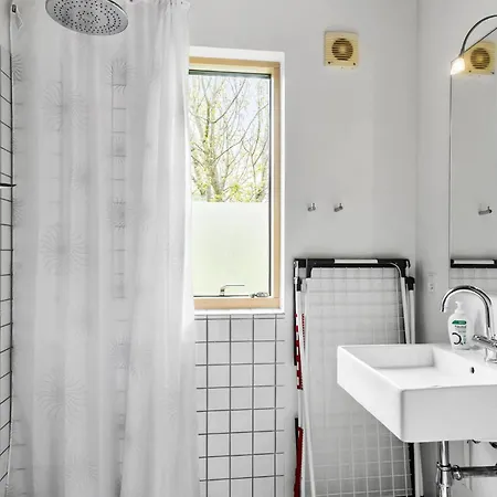 Casa vacanze Lovely In With Sauna